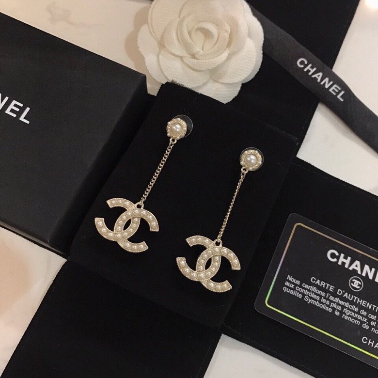 [TOP] CH@NEL Double C Metal Chain Stud Earrings Chanel