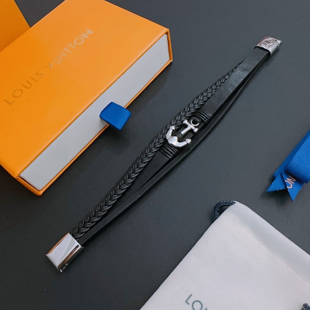 [TOP] L&V Vintage Cowhide Bracelet - Black - LV Louis Vuitton