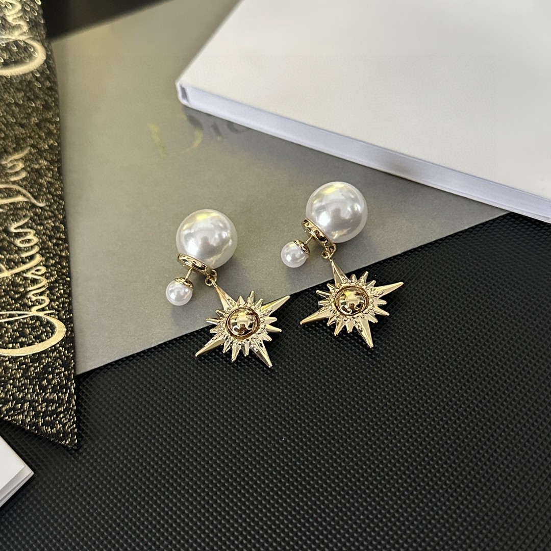 [TOP] D!or Metal Sun Shape Pearl Stud Earrings Christian Dior