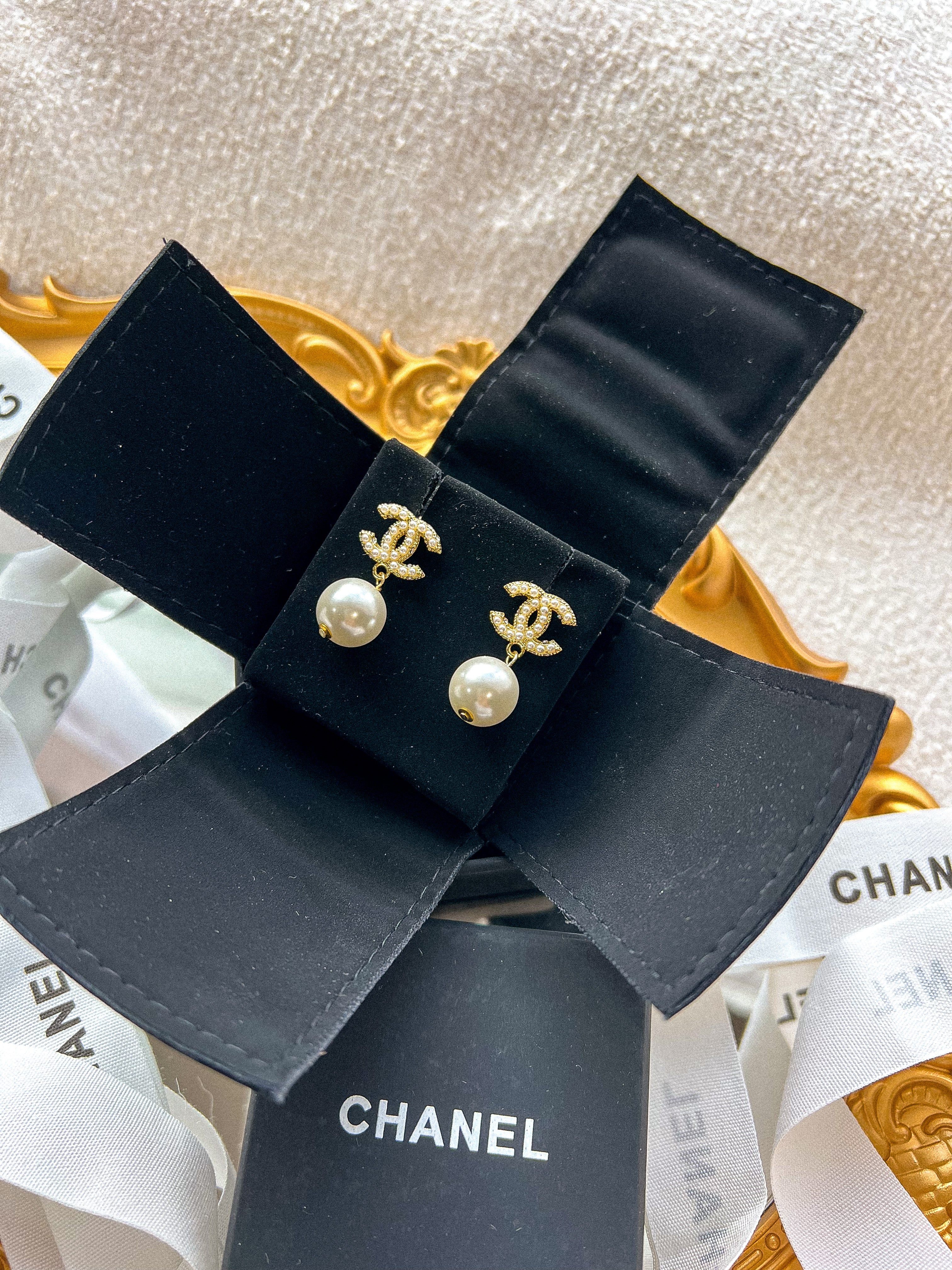 [TOP] CH@NEL Immitation Pearl Drop Earrings - Chanel