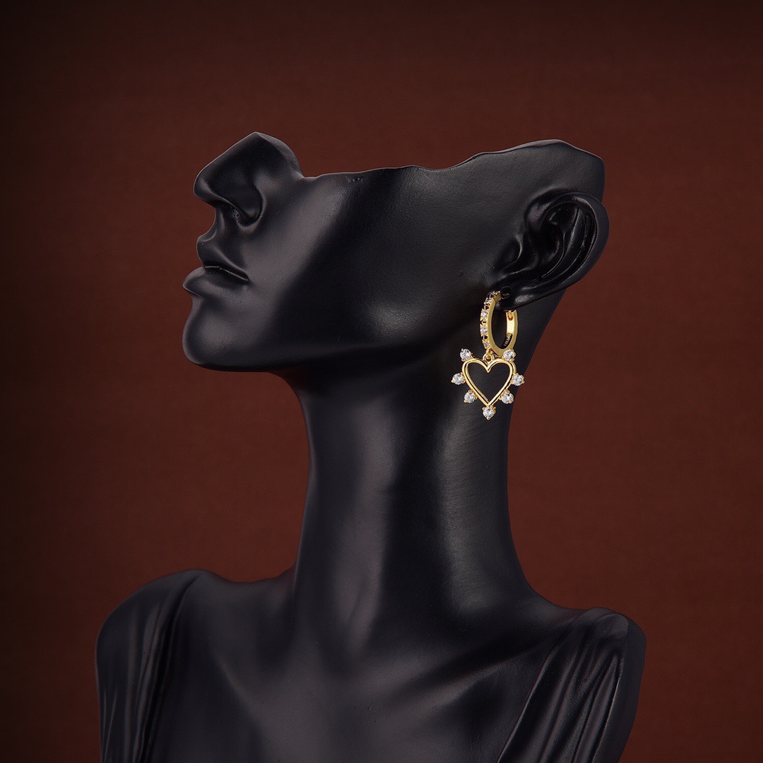 [TOP] CLINE Heart Earrings - Gold - CELINE