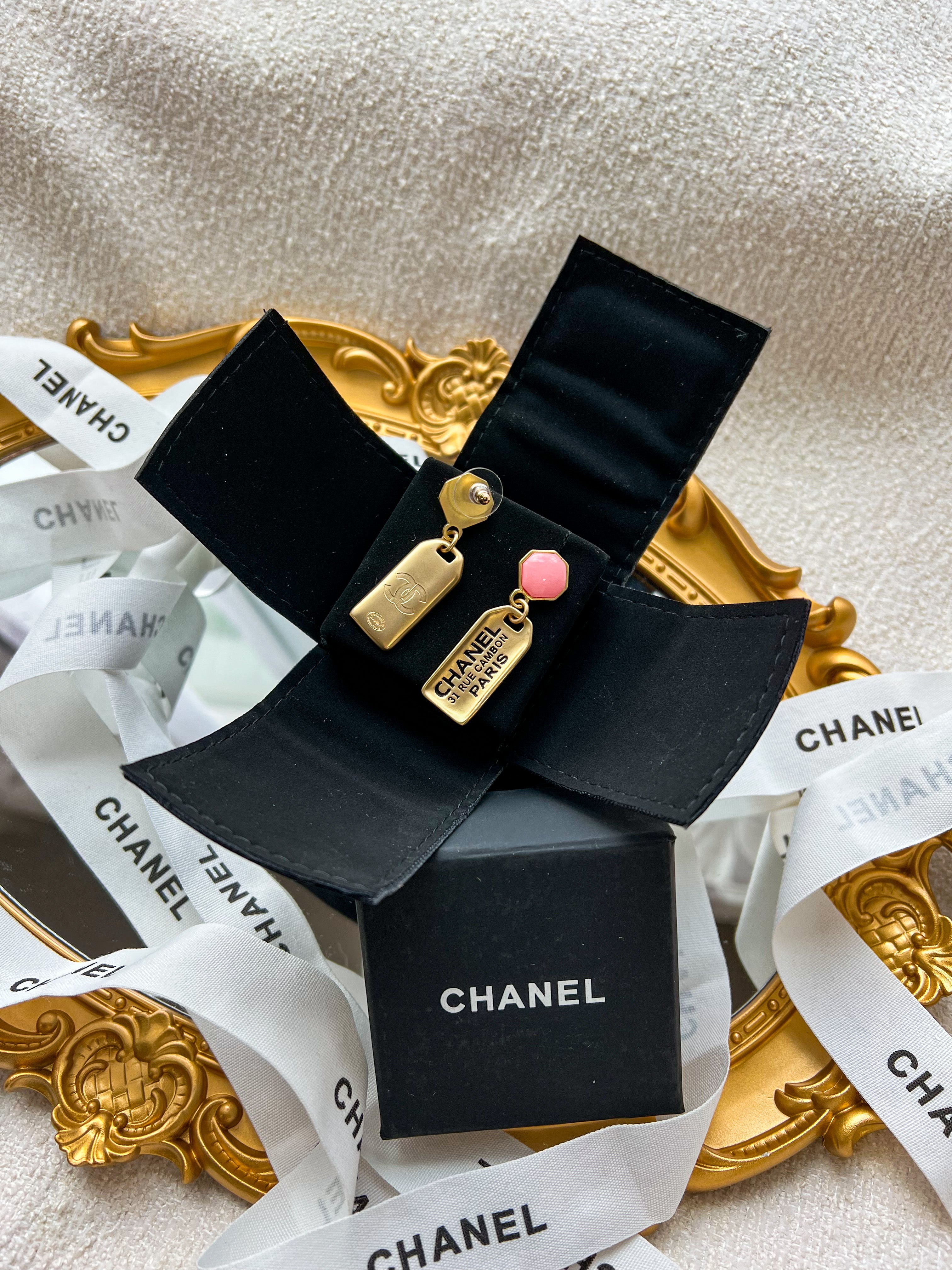 [TOP] CH@NEL Rue De Cambon Dangle Earrings - Pink Gold - Chanel