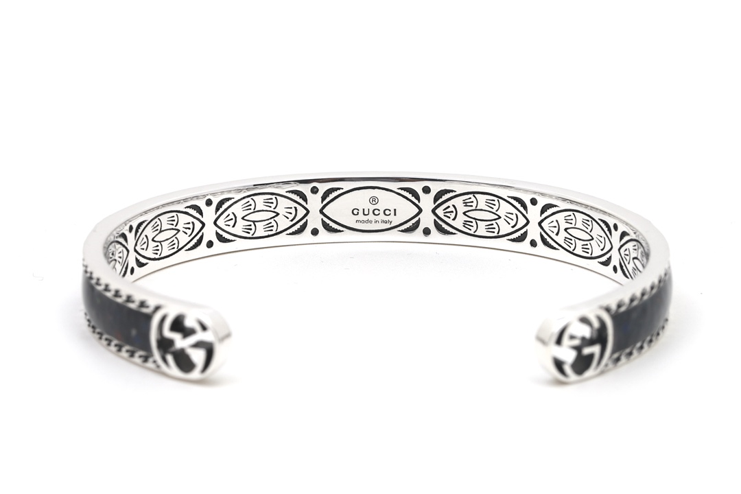 [TOP] GUCC! Black Enamel Bracelet - Gucci