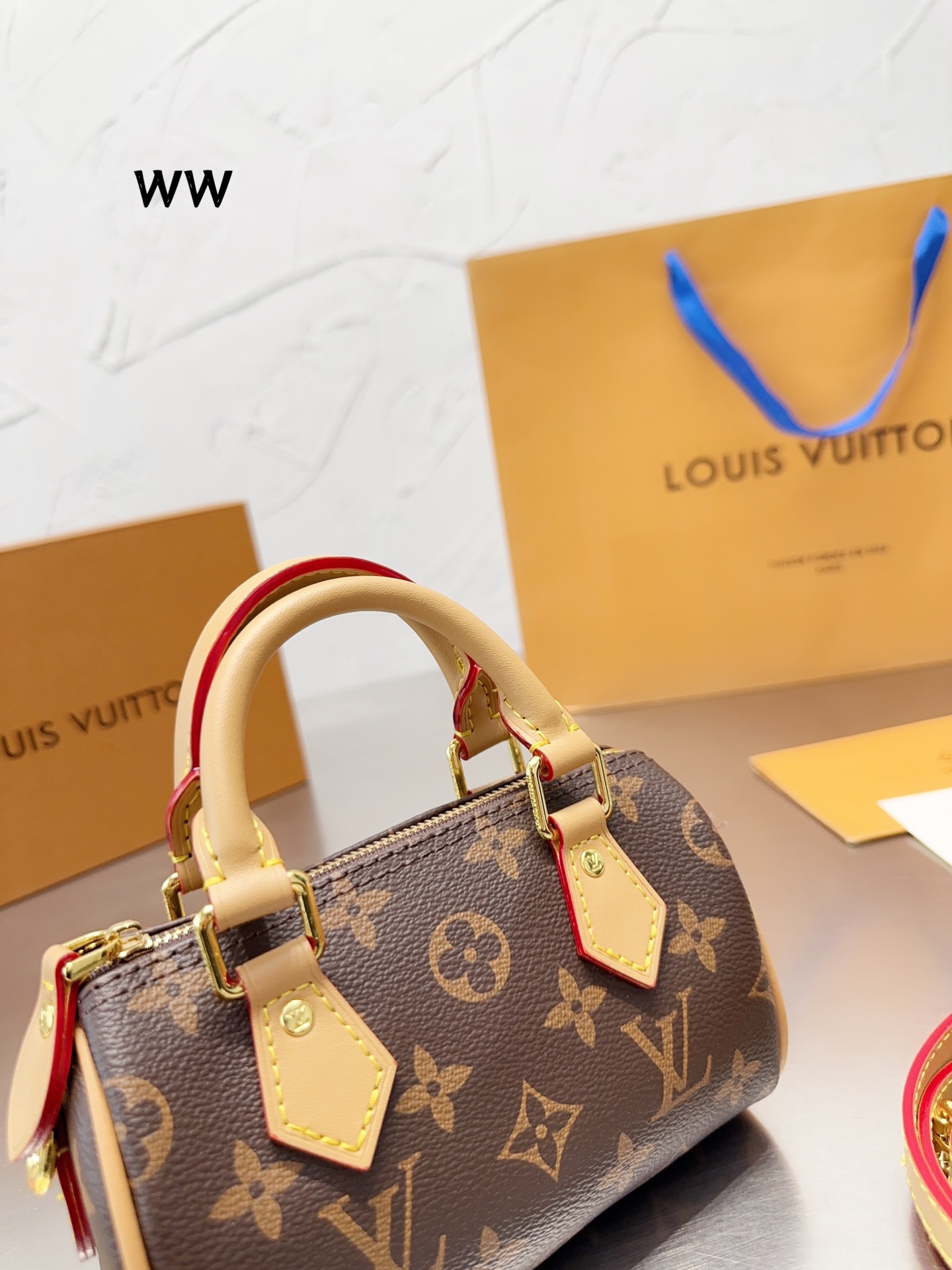 LV Nano Speedy 16cm