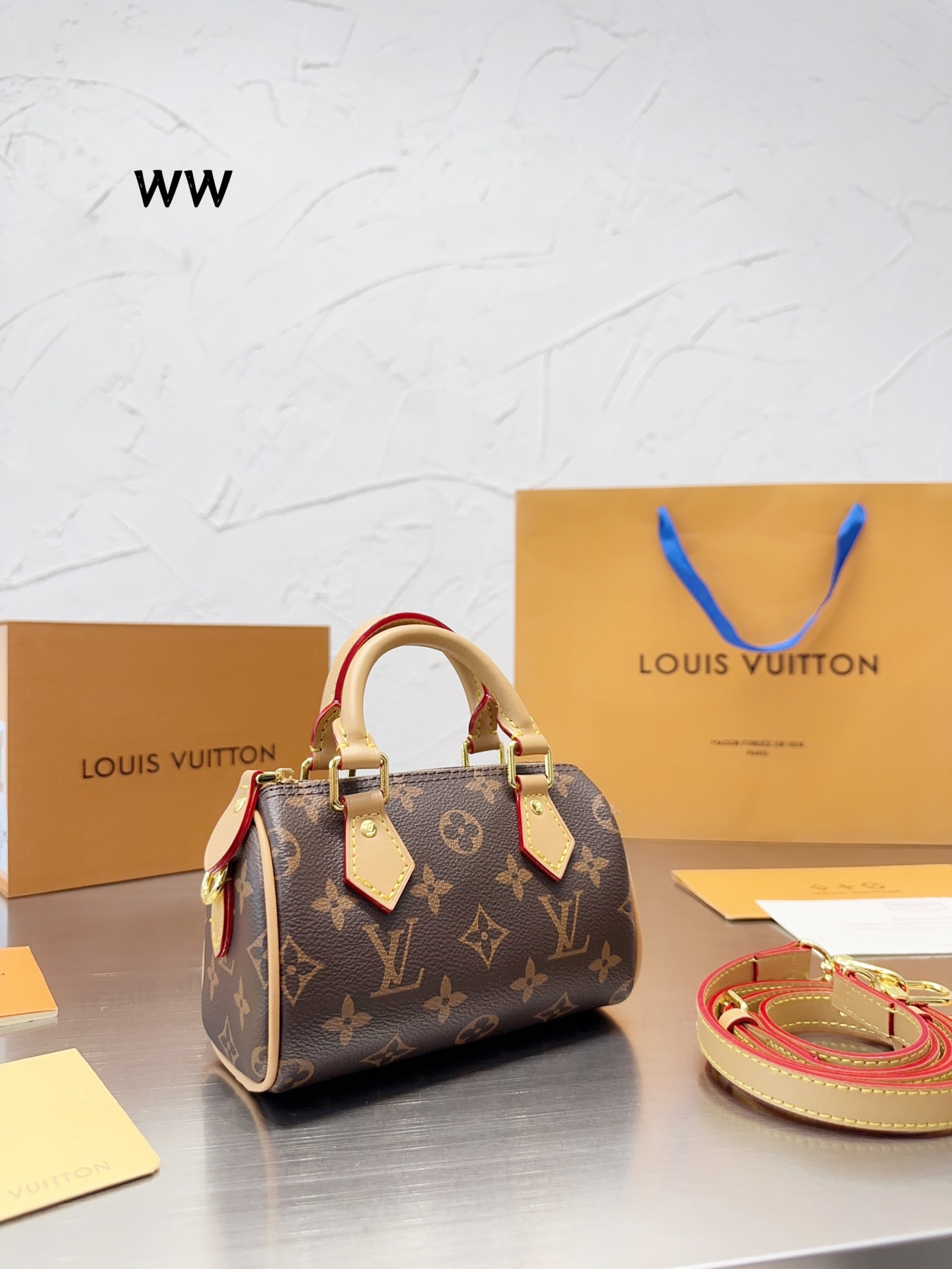 LV Nano Speedy 16cm