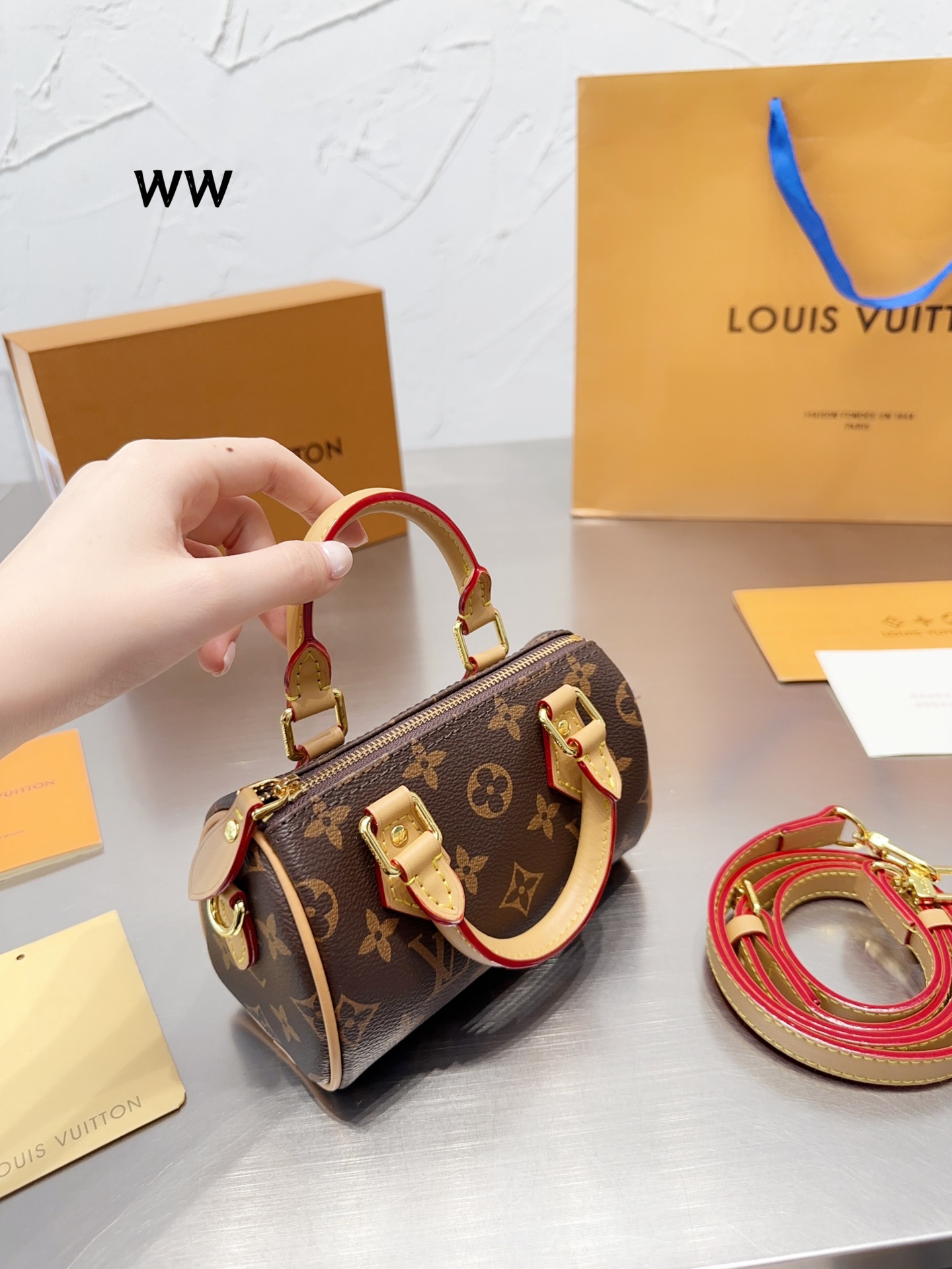 LV Nano Speedy 16cm
