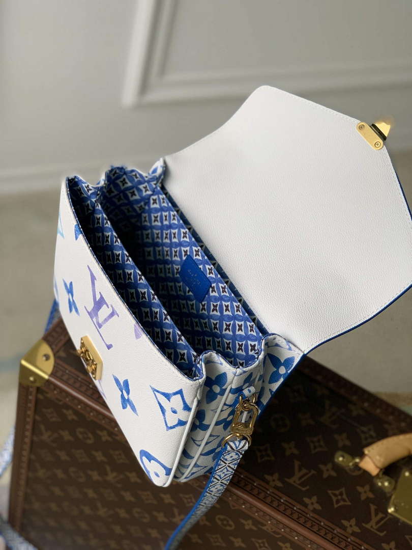 LV M23055 Louis Vuitton Pochette M��tis MM Handbag Blue