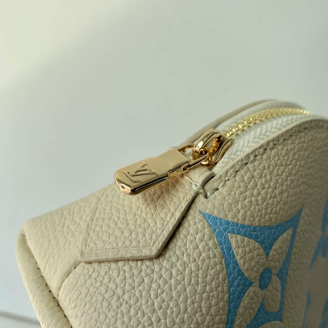 LV M45951 Louis Vuitton Pochette Cosmetique PM Blue