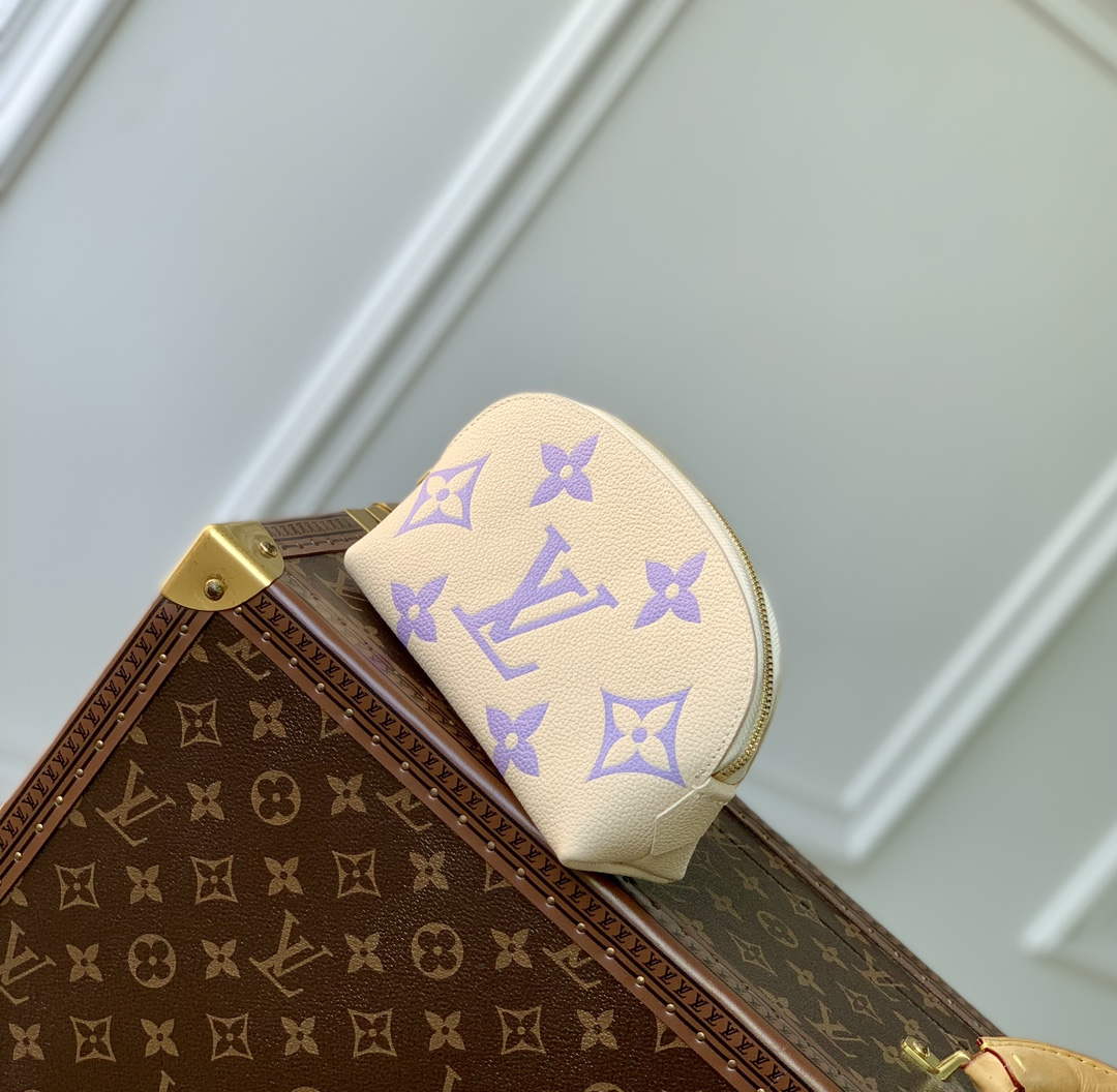 LV M45951 Louis Vuitton Pochette Cosmetique PM Taro Purple
