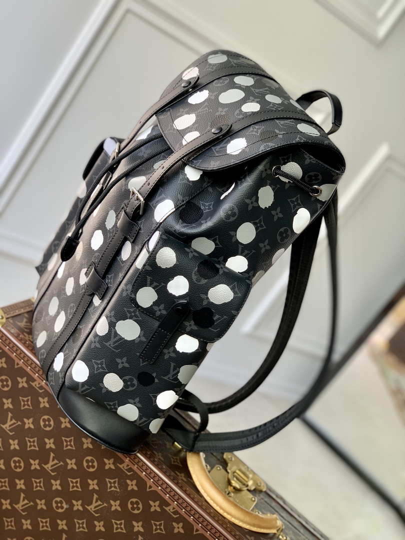 LV M46403 Louis Vuitton LV x YK Christopher MM Backpack Monogram eclipse Black and Silver