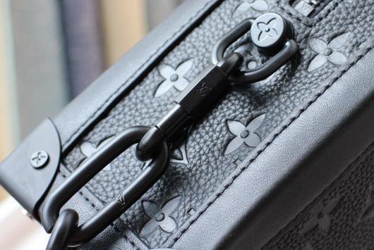 LV M44478 Louis Vuitton Soft Trunk Monogram Black M44730 Bag