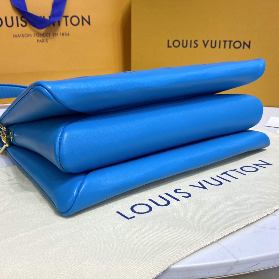 LV M21282 Louis Vuitton Coussin PM Bag Turquoise blue
