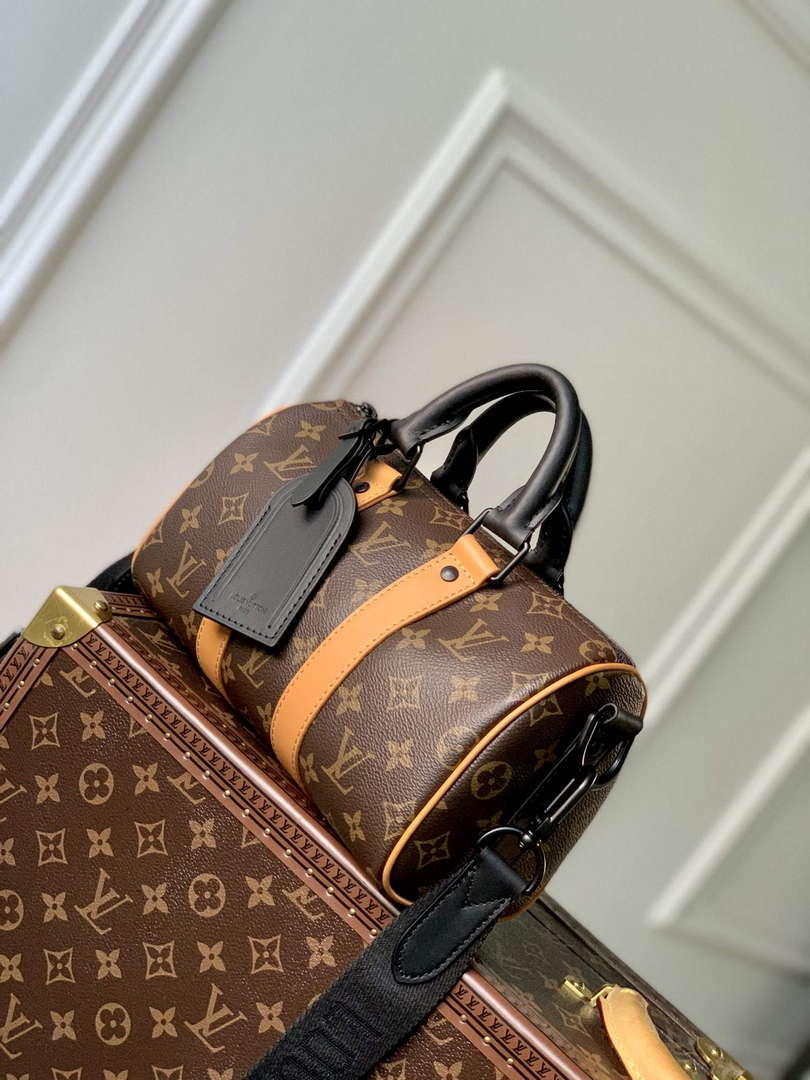 LV M46687 Louis Vuitton Keepall Bandouli��re 25 Bag