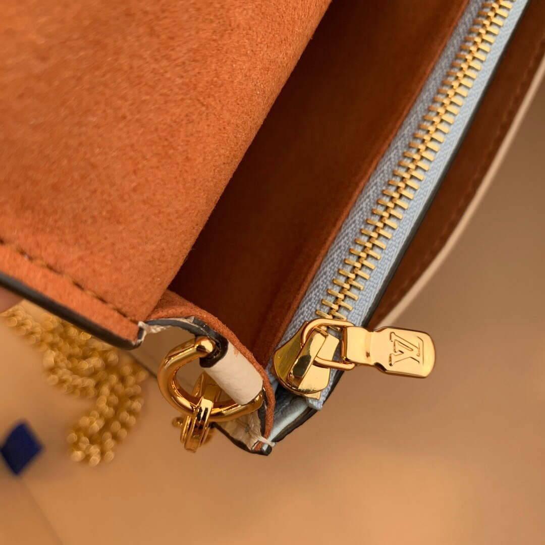 LV M81436 Louis Vuitton Mylockme Chain Pochette Blue