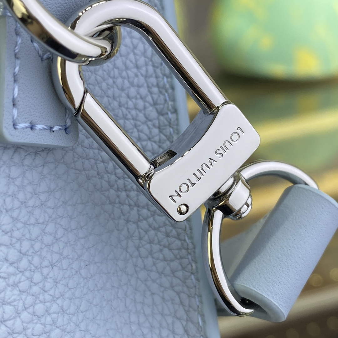 LV M82804 Louis Vuitton Fastline Wearable Wallet Cloud Blue