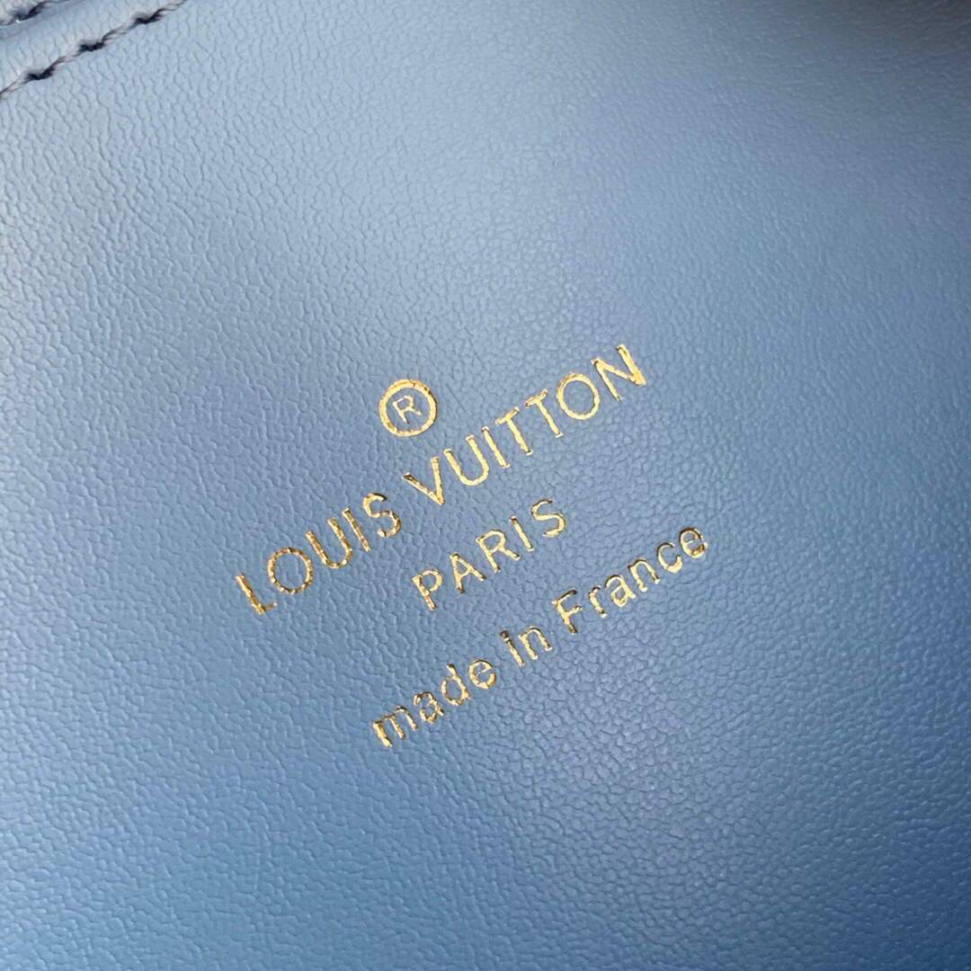 LV M80494 Louis Vuitton Zippy Wallet Gradient Blue