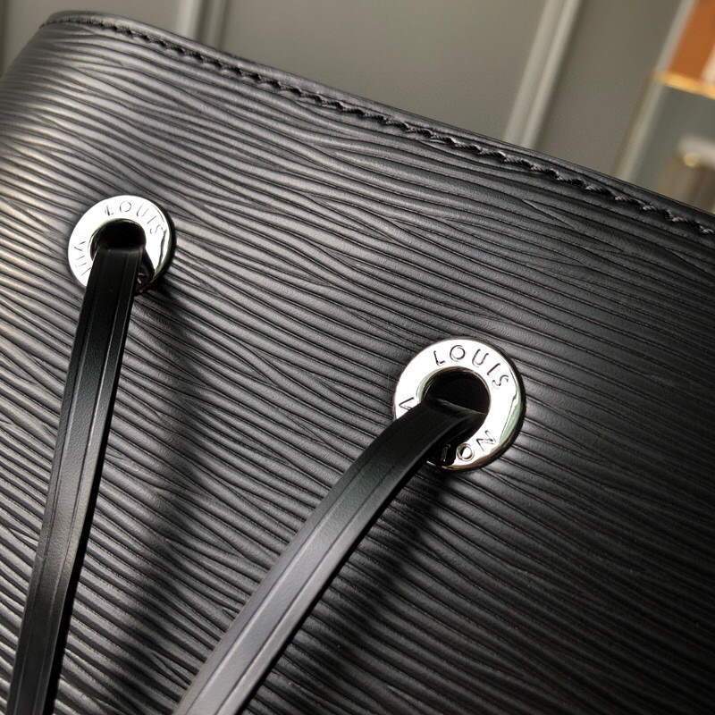 LV M54366 Louis Vuitton NONO MM Epi Bag Black