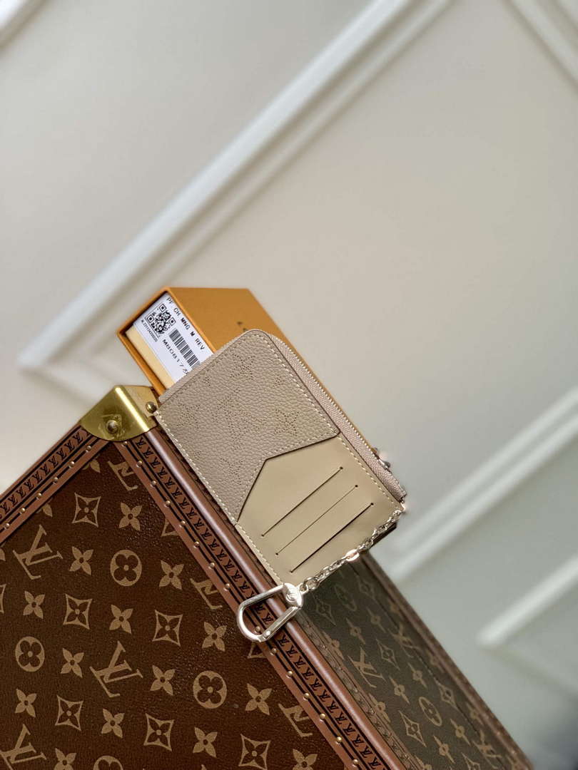LV M81287 Louis Vuitton Card Holder Recto Verso Galet Gray