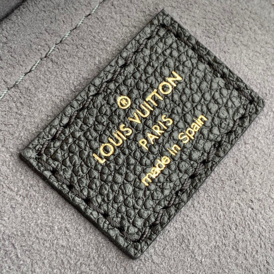 LV M80399 Louis Vuitton M80447 Multi Pochette Accessoires Bag Black
