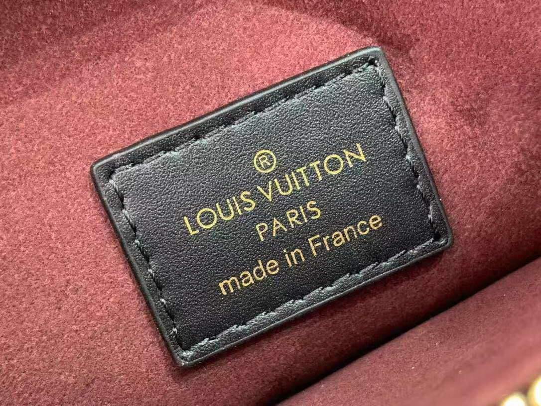 LV M44022 Louis Vuitton M45497 NONO Shoulder Bag Black