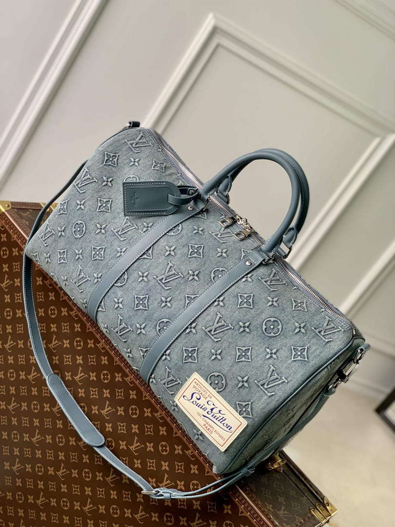 LV M22532 Louis Vuitton Keepall Bandouli��re 50 Bag