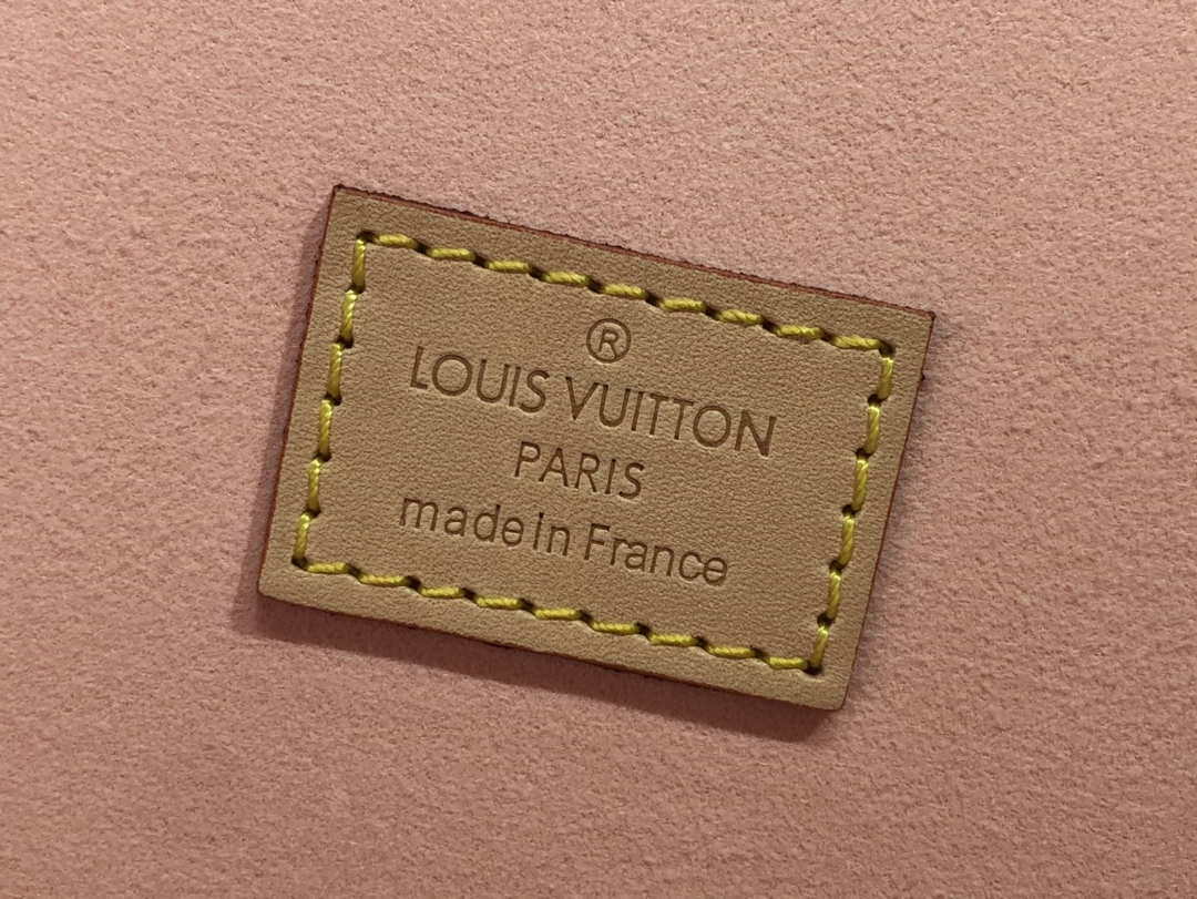 Louis Vuitton LV M20209 Coffret Accessoires Monogram Pink