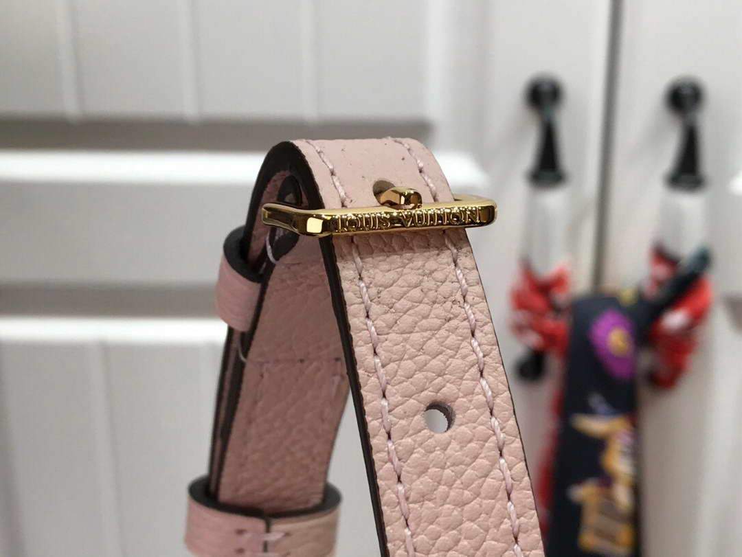 LV M45697 Louis Vuitton Marshmallow Bag M45698 Bouton De Rose Pink