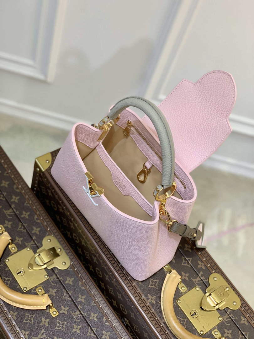 LV M59061 Louis Vuitton Capucines BB Handbag Rose Beige