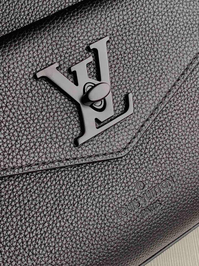LV M55845 Louis Vuitton Lockme Tote PM Leathers Bag M55846 Black