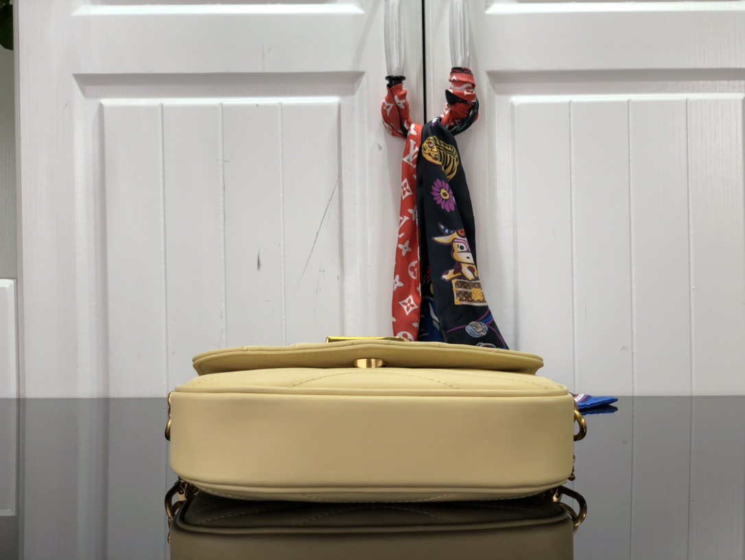 LV M56466 Louis Vuitton New Wave Multi-Pochette Leather M56467 Light Yellow