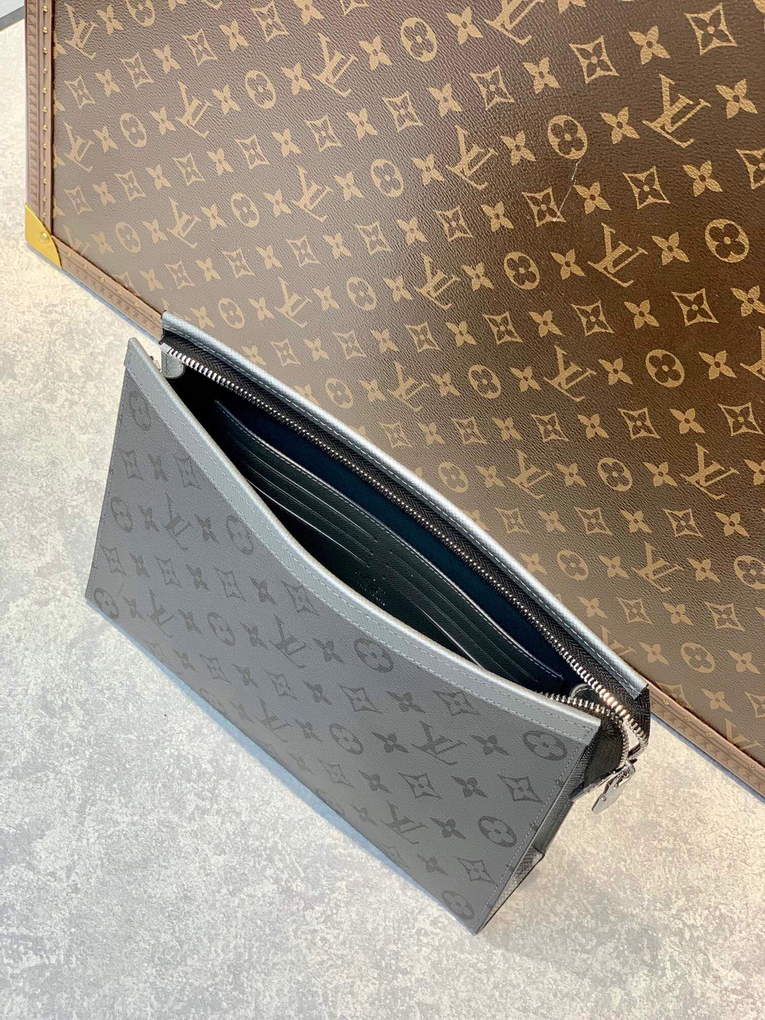 LV M30840 Louis Vuitton Pochette Voyage MM Taiga leather
