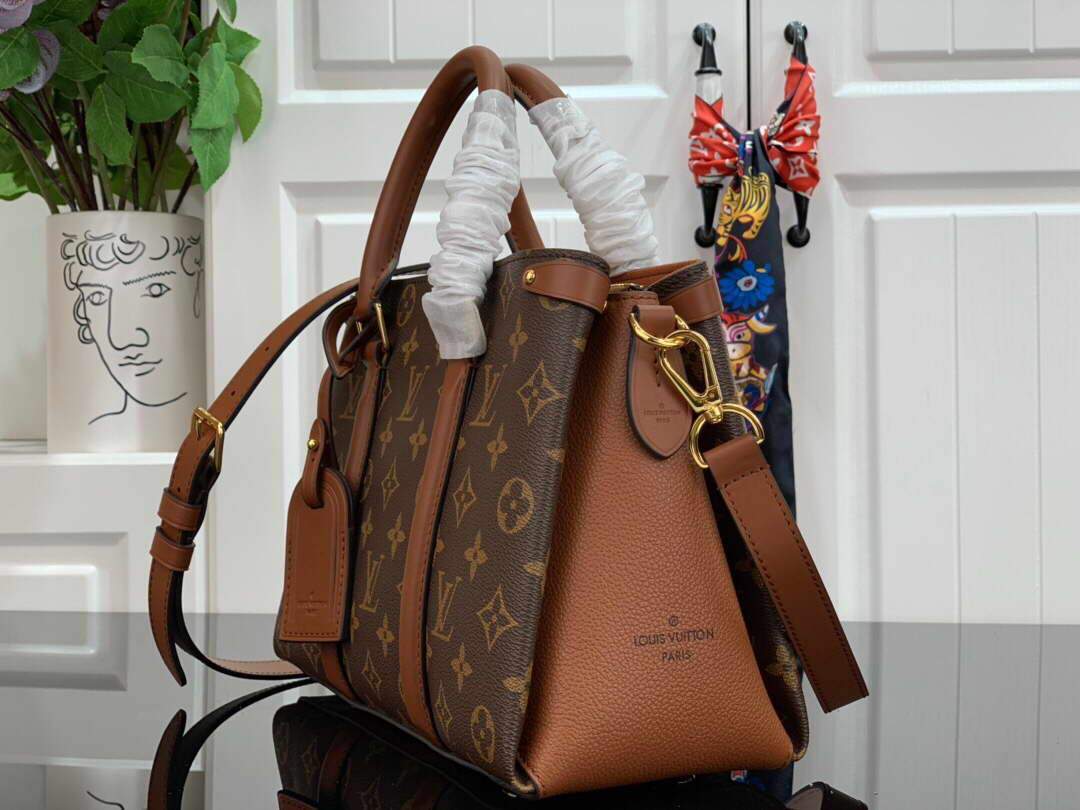 LV M44898 Louis Vuitton Soufflot BB Bag M44817 Monogram Canvas Brown