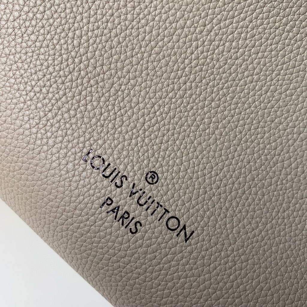 LV M53825 Louis Vuitton M53826 on My Side High end Leathers Tote bag Galet Grey