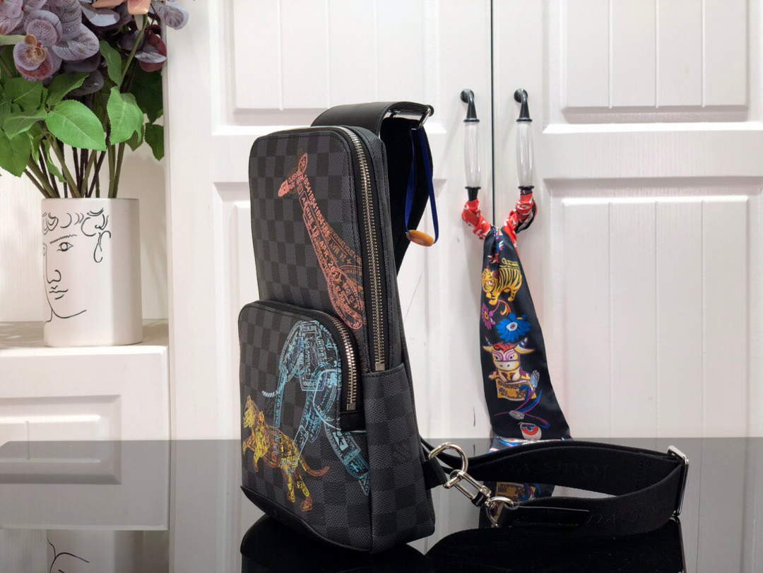 LV N45277 Louis Vuitton Avenue Slingbag Black