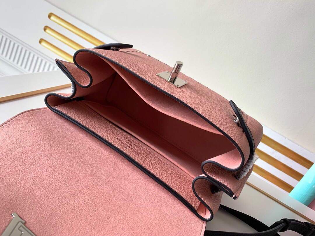 LV M53950 Louis Vuitton Lockme Ever BB Handbag M56645 Pink