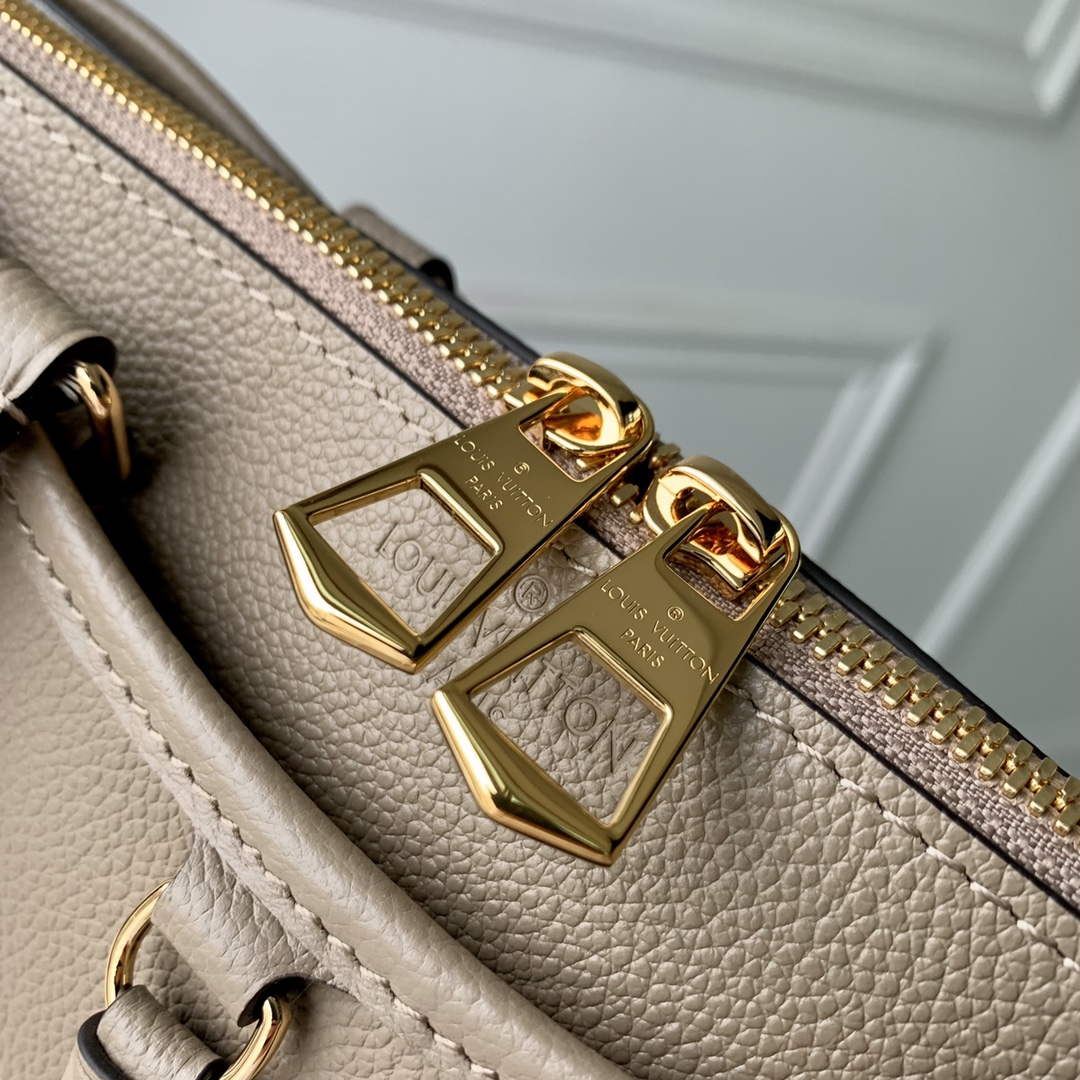 LV M46585 Louis Vuitton Trianon PM Tote Bag Cr��me Beige