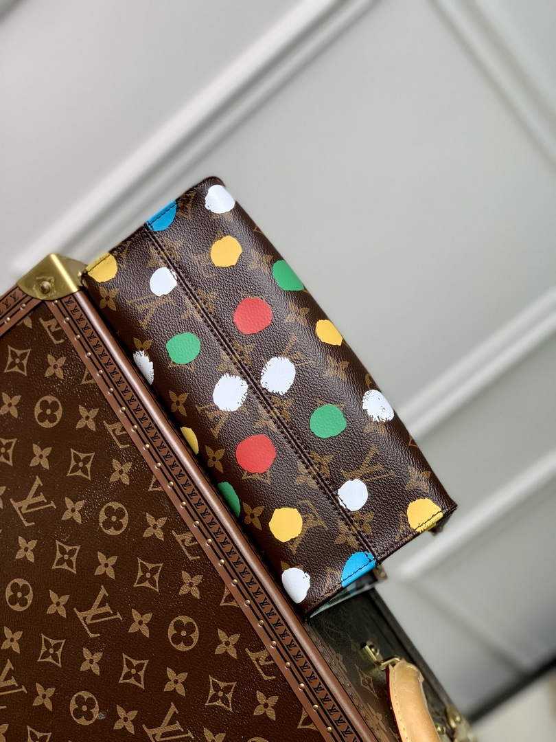 LV M46380 Louis Vuitton LV x YK Onthego PM Bag