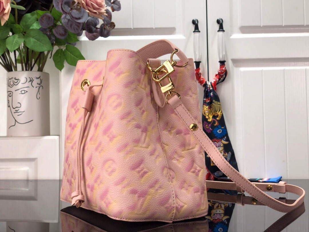 LV M46174 Louis Vuitton NONO BB Bucket Bag Pink