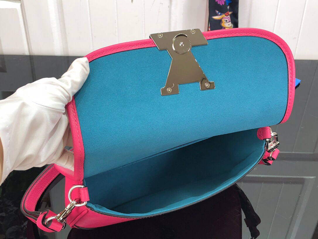 LV M59460 Louis Vuitton Buci Crossbody Bag M59459 Dragon Fruit Pink