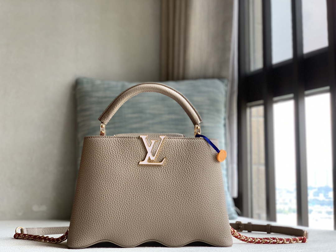 LV M22121 Louis Vuitton Capucines BB Handbag Gray