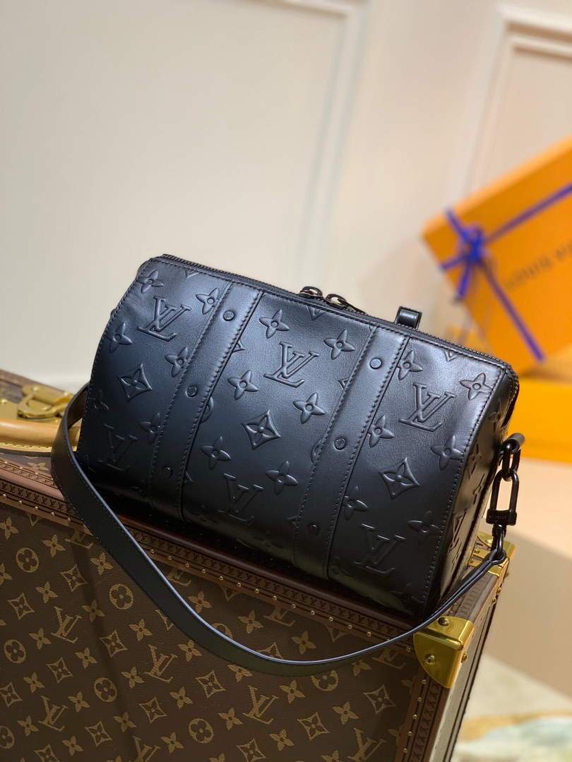 LV M57955 Louis Vuitton City Keepall Bag Black