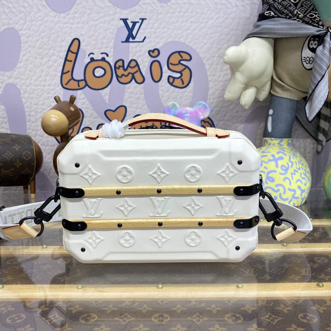 LV M21950 Louis Vuitton Future Trunk Bag White