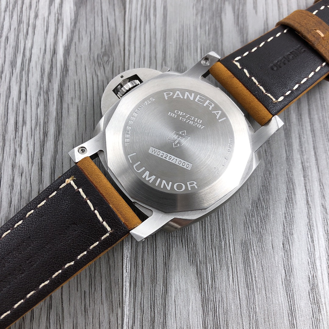 Panerai Lumino series PAM01359