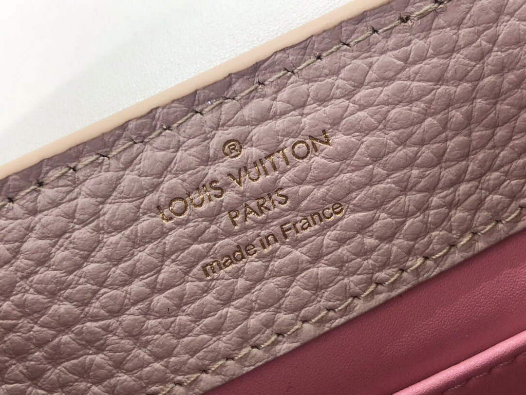 LV M59863 Louis Vuitton Capucines BB Bag