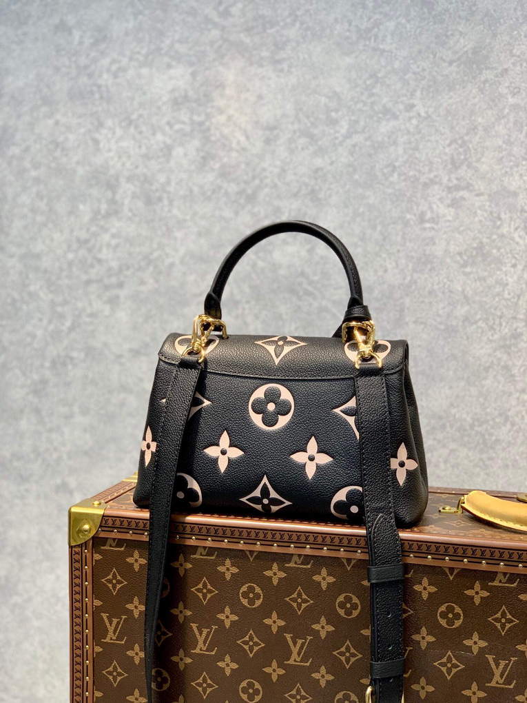 LV M45978 Louis Vuitton Madeleine BB Handbag Black
