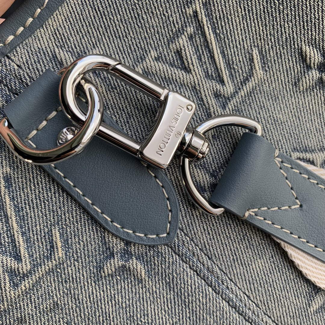 LV M22537 Louis Vuitton Weekend Tote NM Bag