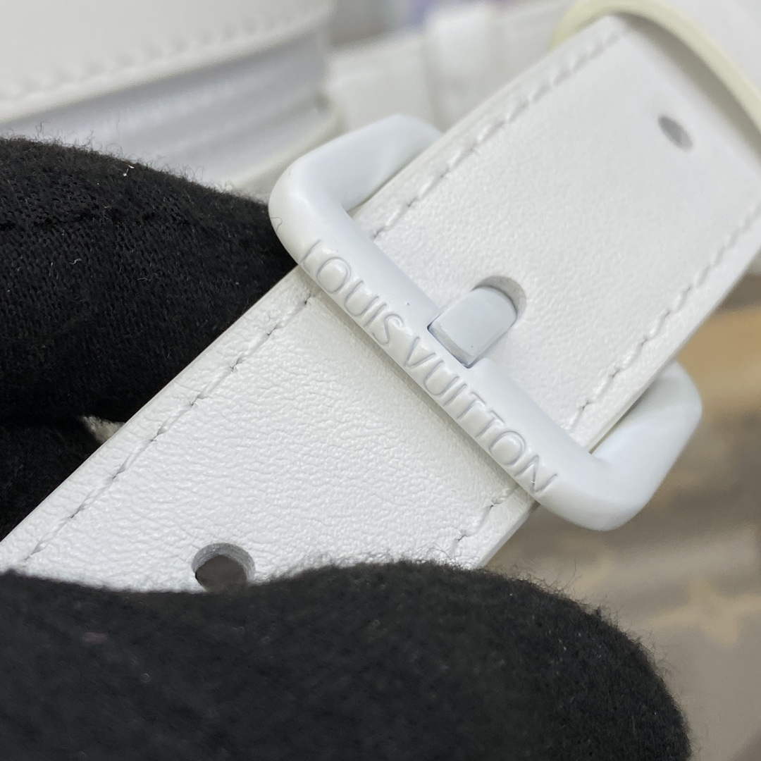 LV M21833 Louis Vuitton Handle Soft Trunk Bag Optic White