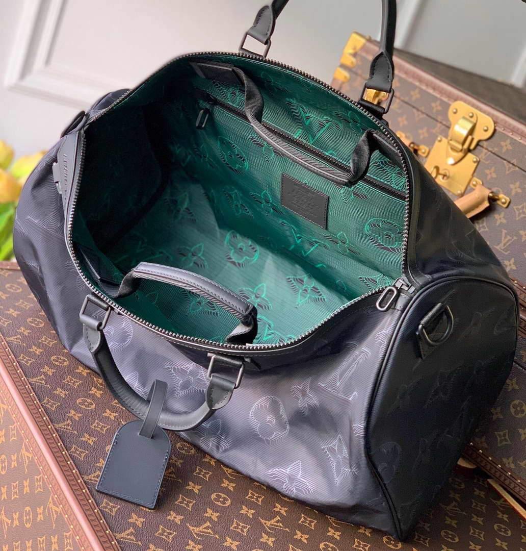 LV M45602 Louis Vuitton 2054 Reversible Keepall Bandouliere 50 Monogram Black And Green