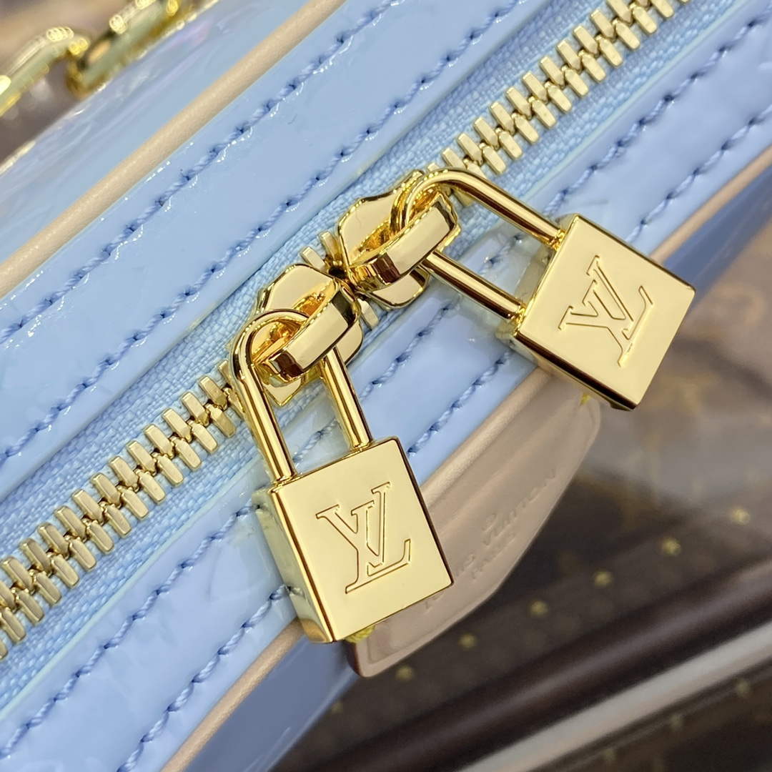 LV M24021 Louis Vuitton Croissant PM Bag Sky Blue