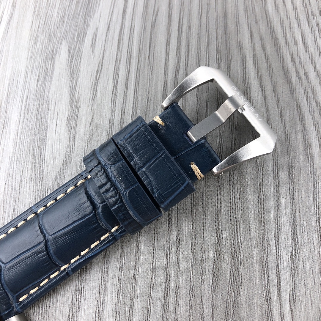 Panerai Lumino series PAM01359